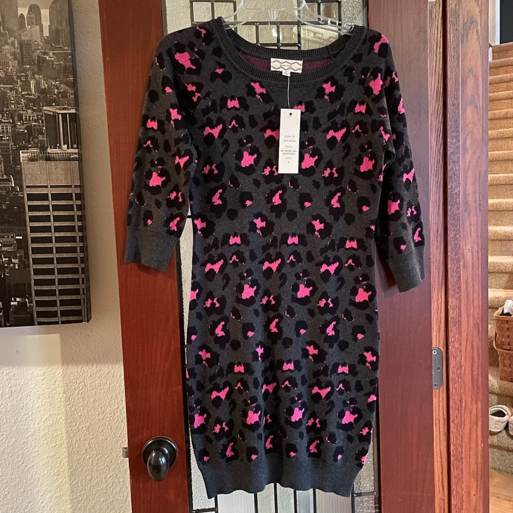 Cute charcoal grey/pink sweater dress